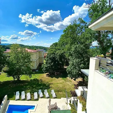 Lux 'opereta' A-19 * Vrnjačka Banja